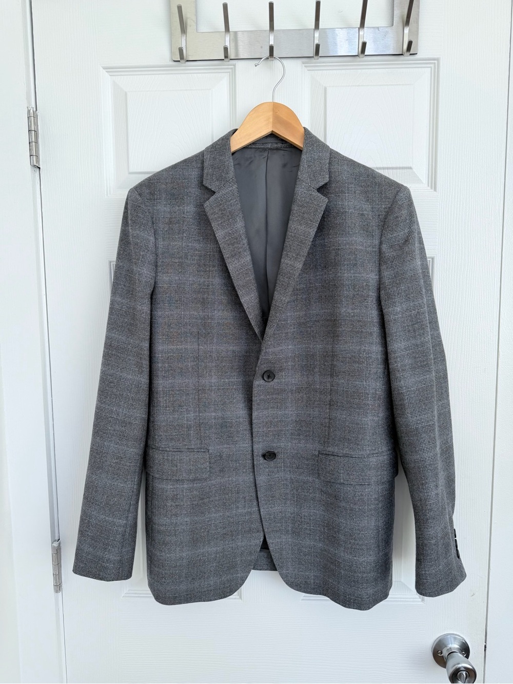 Theory Men's Gray Plaid Blazer - Modern Tailored Jacket